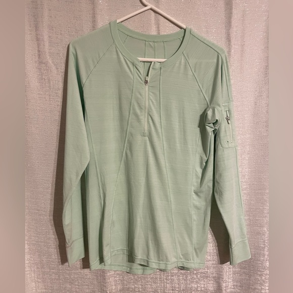 Athleta NWOT 3/4 zip, long sleeve workout jacket, size medium, mint green color - Picture 6 of 9